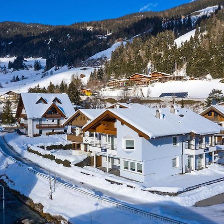 Appartments Lercher Irma San Candido Extérieur photo