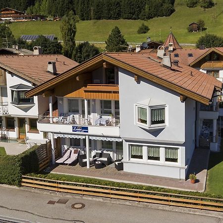 Appartments Lercher Irma San Candido Extérieur photo