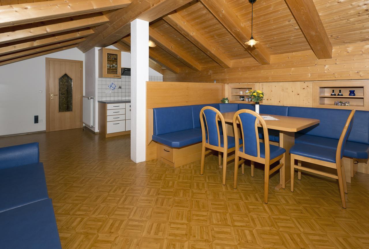 Appartments Lercher Irma San Candido Extérieur photo