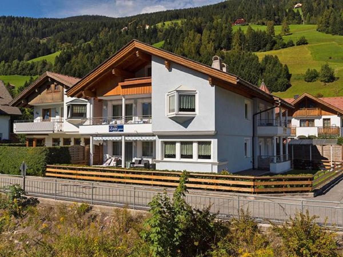 Appartments Lercher Irma San Candido Extérieur photo
